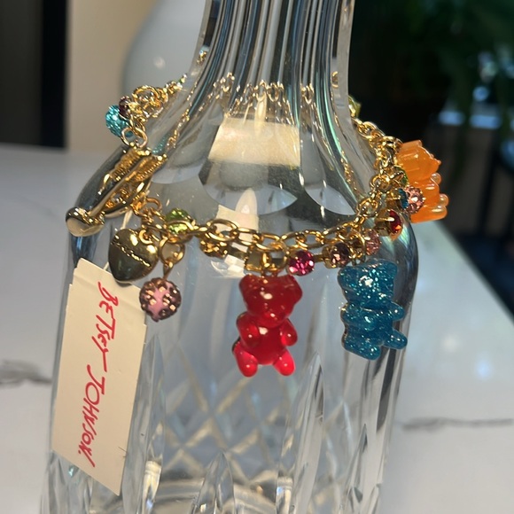 Betsey Johnson Gummy Bear Fireball Bracelet NWT - Picture 7 of 13